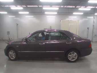 TOYOTA CROWN 2005 Image 4
