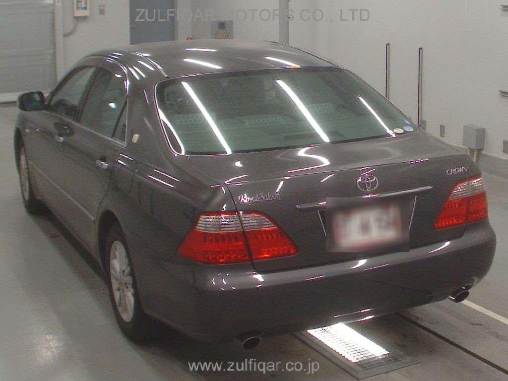 TOYOTA CROWN 2005 Image 6
