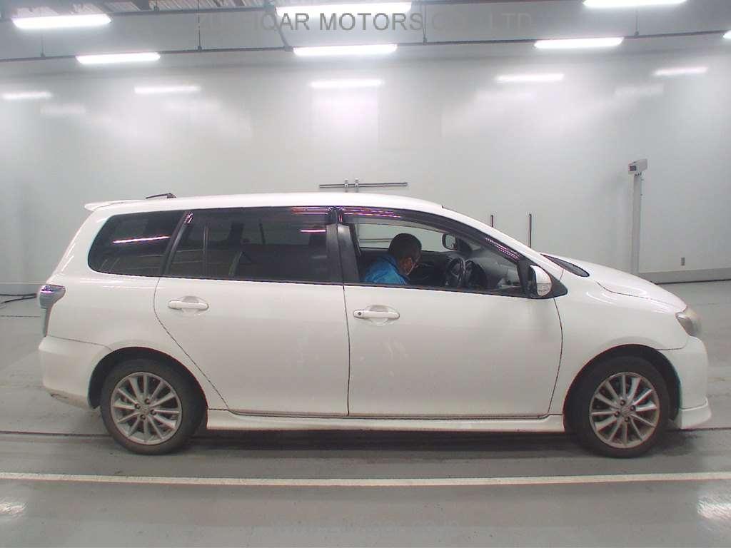 TOYOTA COROLLA FIELDER 2009 Image 3
