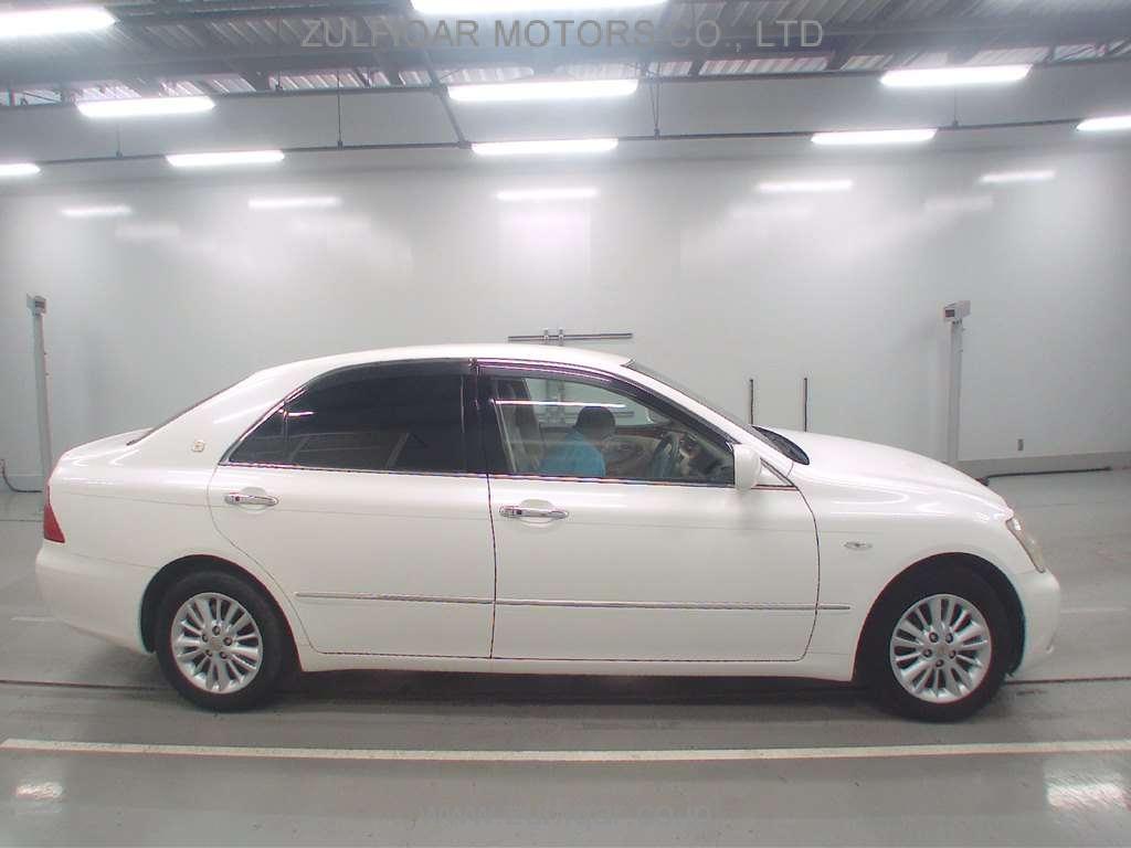 TOYOTA CROWN 2006 Image 3