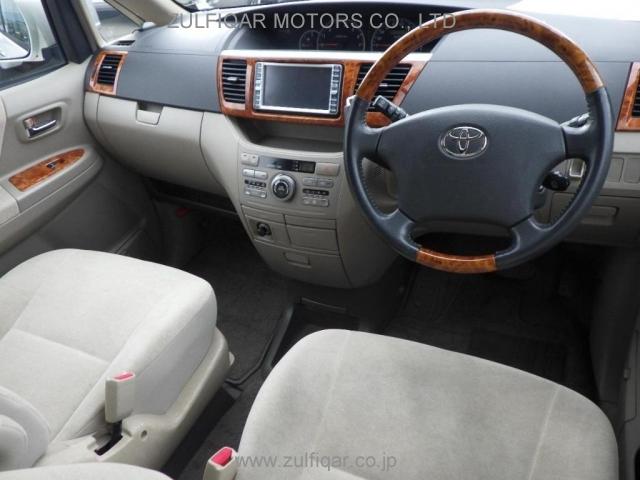 NOAH Toyota NOAH - YouTube