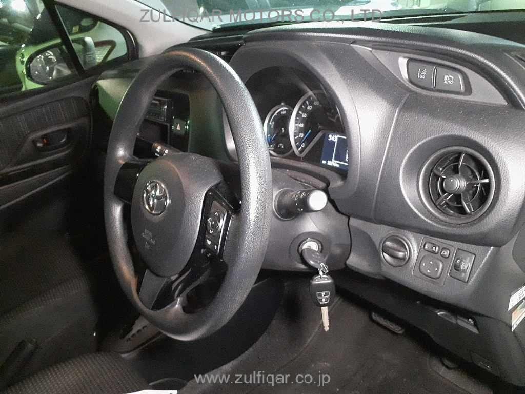TOYOTA VITZ 2019 Image 7