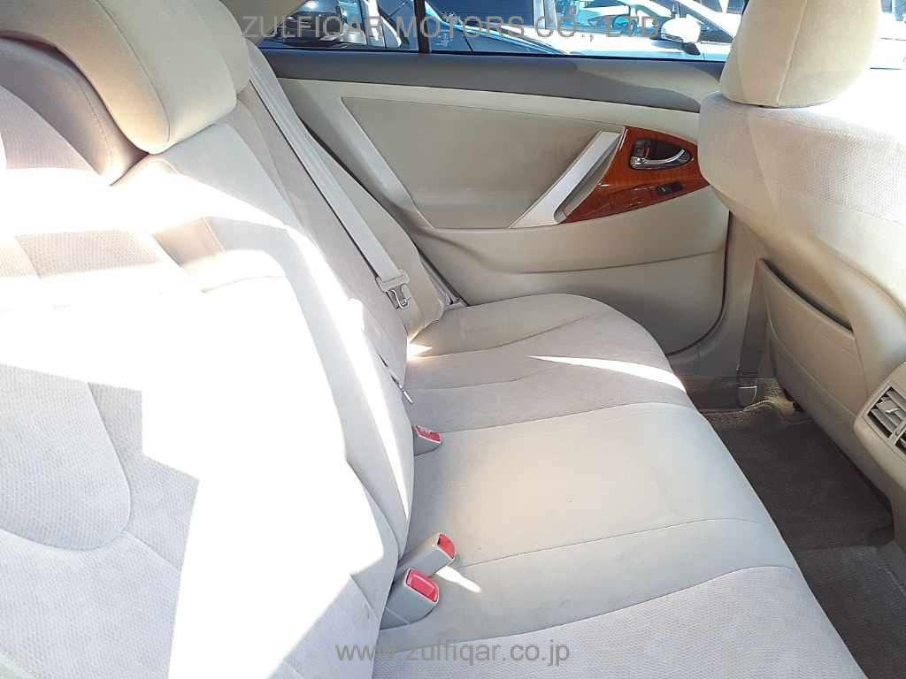 TOYOTA CAMRY 2009 Image 9