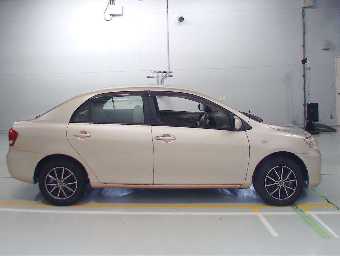 TOYOTA COROLLA AXIO 2010 Image 3