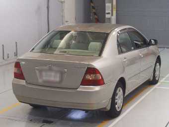 TOYOTA COROLLA 2001 Image 2