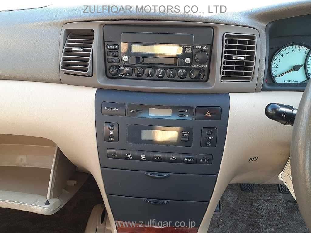 TOYOTA COROLLA 2001 Image 10