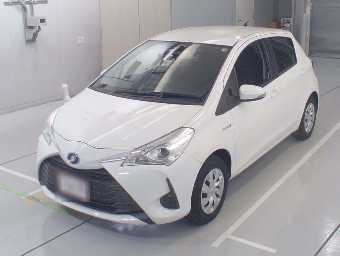 TOYOTA VITZ 2019 Image 1