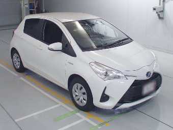 TOYOTA VITZ 2019 Image 4