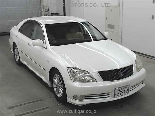 TOYOTA CROWN 2004 Image 1