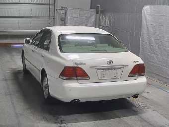 TOYOTA CROWN 2005 Image 6
