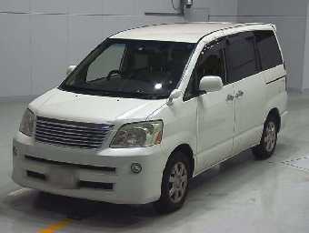 TOYOTA NOAH 2007 Image 1