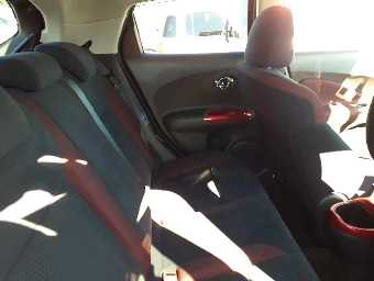 NISSAN JUKE 2012 Image 8