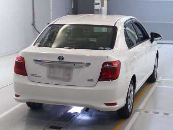 TOYOTA COROLLA AXIO 2017 Image 2