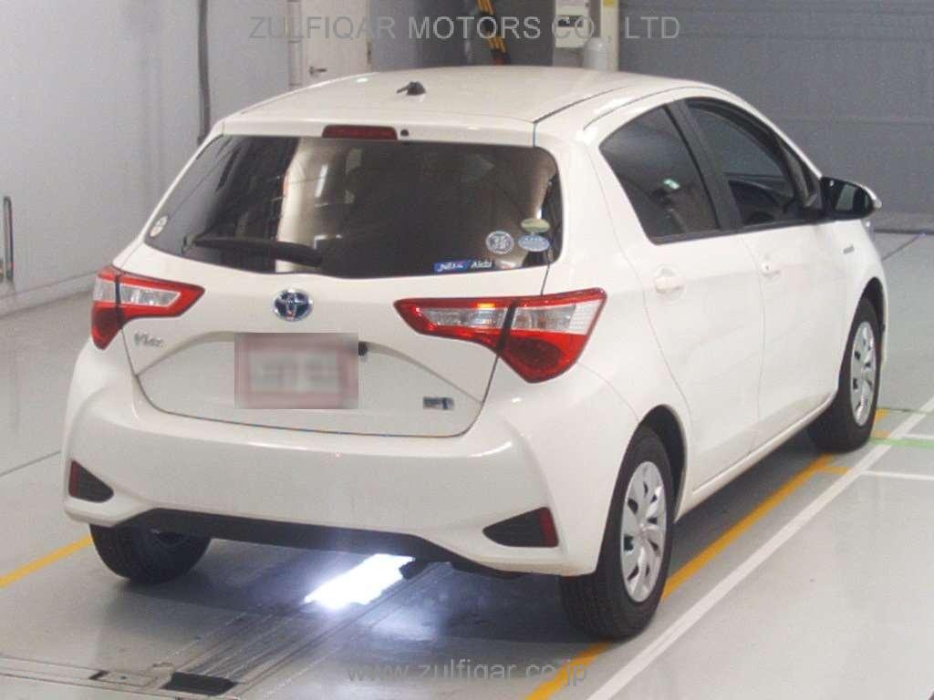 TOYOTA VITZ 2019 Image 2