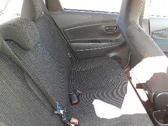 TOYOTA VITZ 2019 Image 9