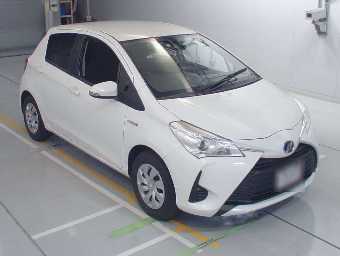 TOYOTA VITZ 2019 Image 5
