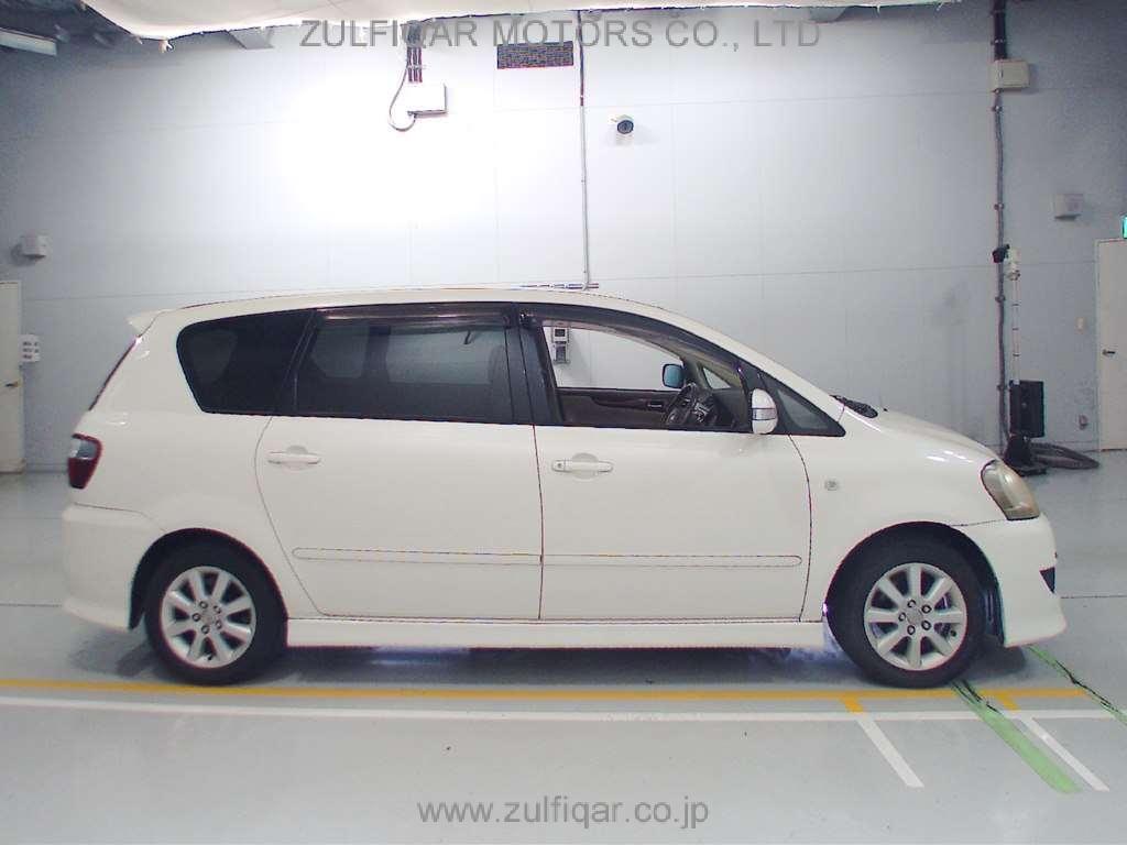 TOYOTA IPSUM 2008 Image 3