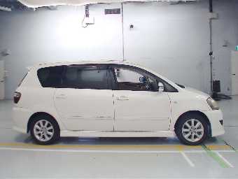 TOYOTA IPSUM 2008 Image 3