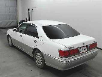 TOYOTA CROWN 2003 Image 2
