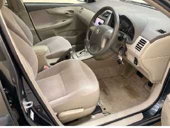 TOYOTA COROLLA AXIO 2010 Image 3