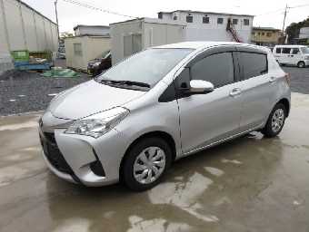 TOYOTA VITZ 2017 Image 1