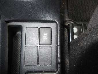 TOYOTA VITZ 2017 Image 17