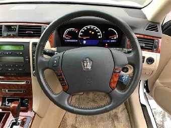TOYOTA CROWN 2005 Image 6