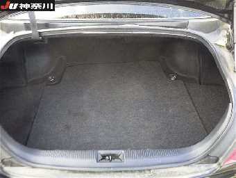 TOYOTA CROWN MAJESTA 2008 Image 9