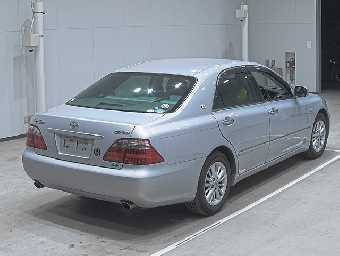 TOYOTA CROWN 2005 Image 2