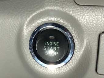 TOYOTA CROWN 2005 Image 3