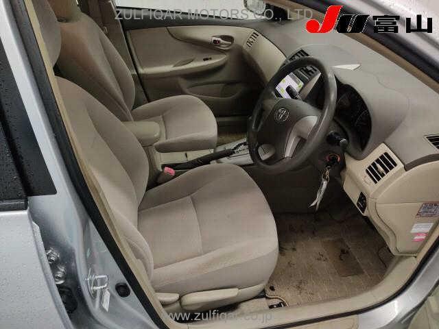 TOYOTA COROLLA AXIO 2011 Image 6