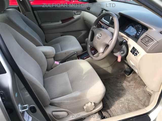 TOYOTA COROLLA 2004 Image 3