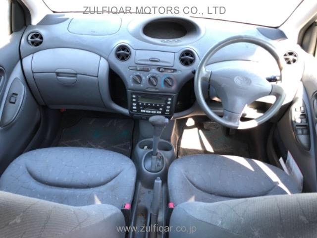 TOYOTA VITZ 2000 Image 3