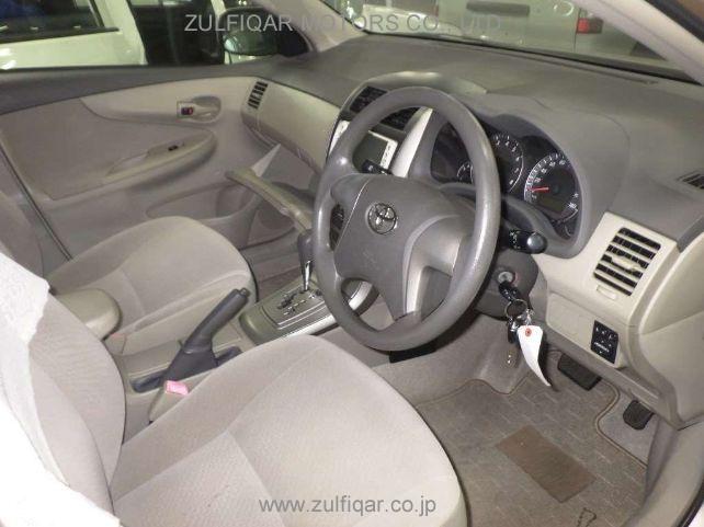 TOYOTA COROLLA AXIO 2010 Image 3