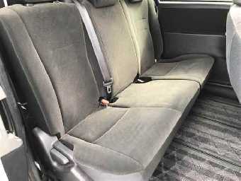 TOYOTA NOAH 2012 Image 5