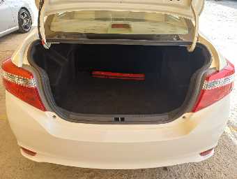 TOYOTA YARIS 2017 Image 11