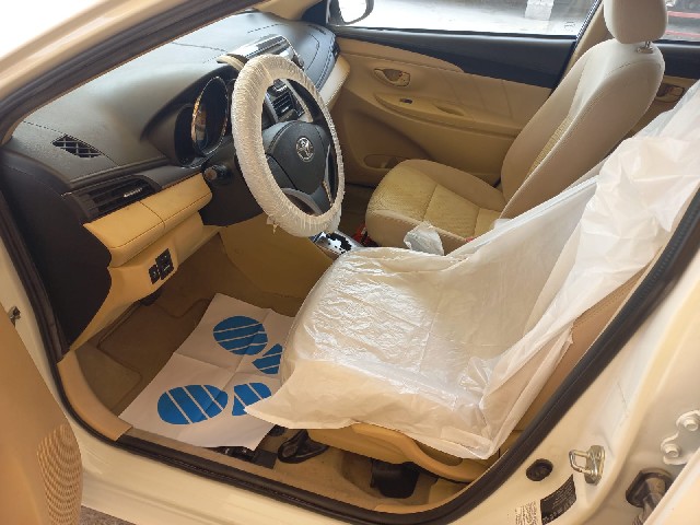 TOYOTA YARIS 2017 Image 19