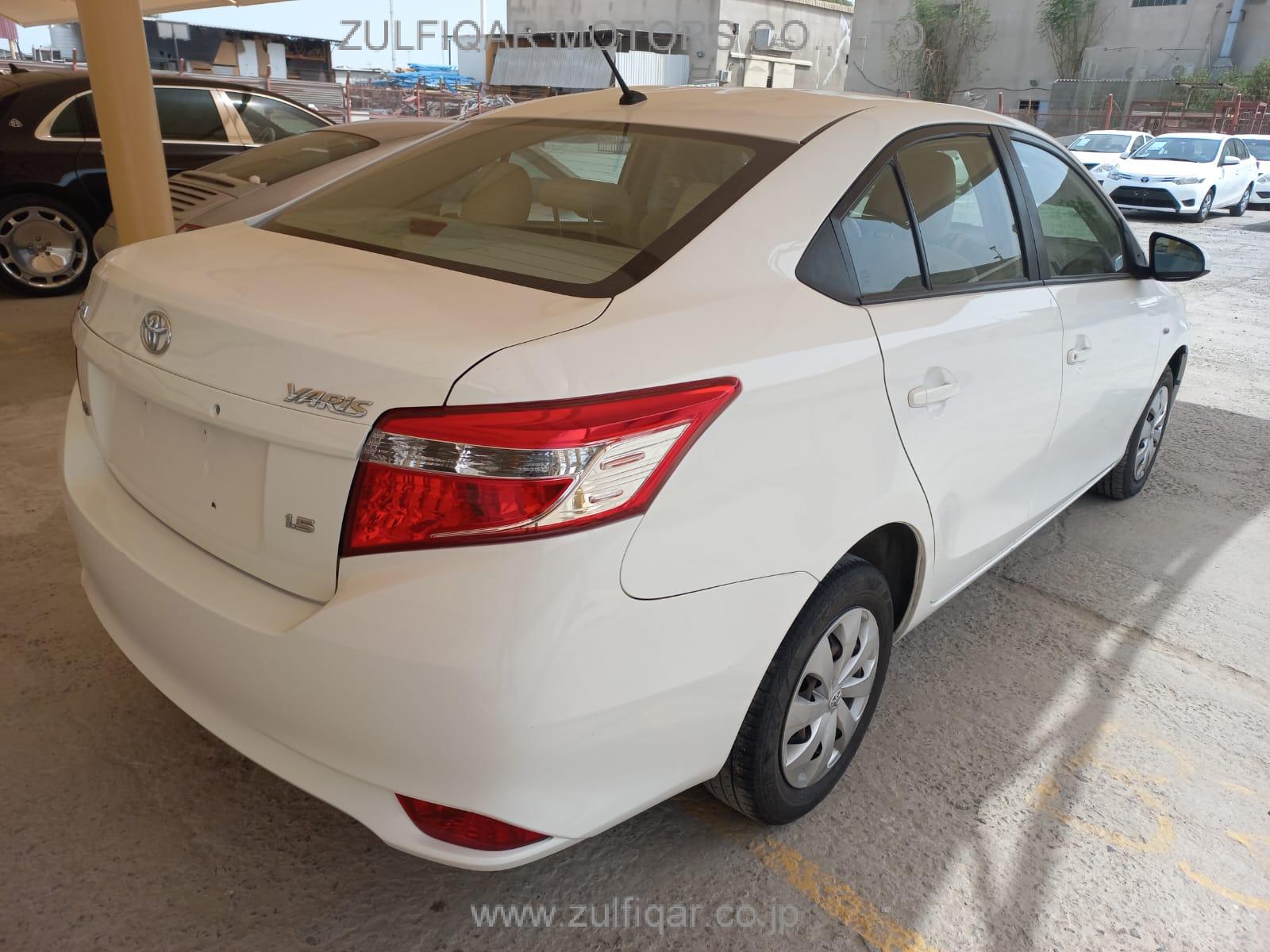 TOYOTA YARIS 2017 Image 5