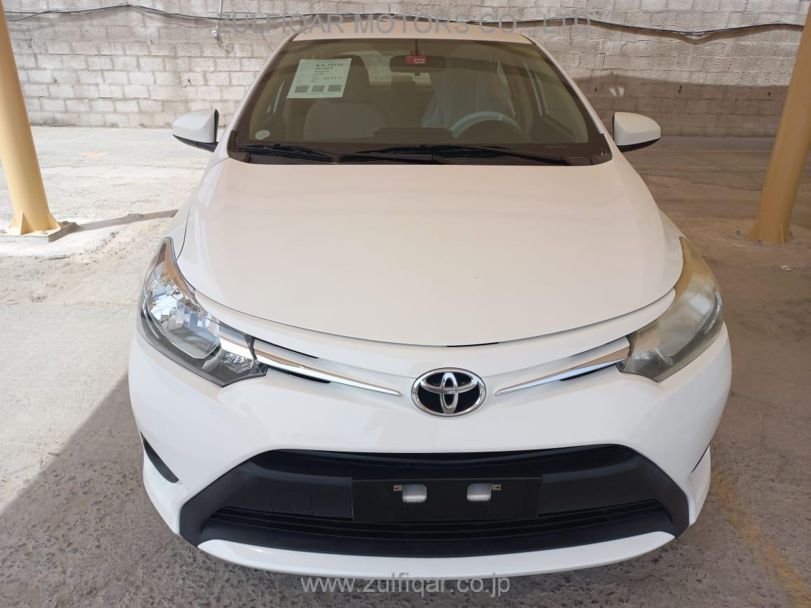 TOYOTA YARIS 2017 Image 8