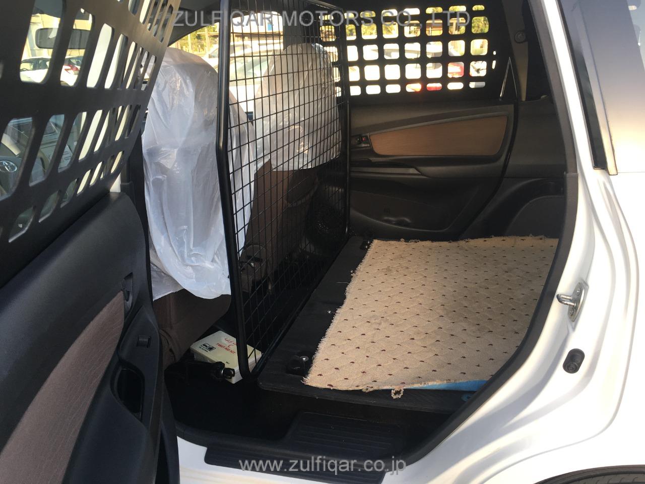 TOYOTA AVANZA 2018 Image 4