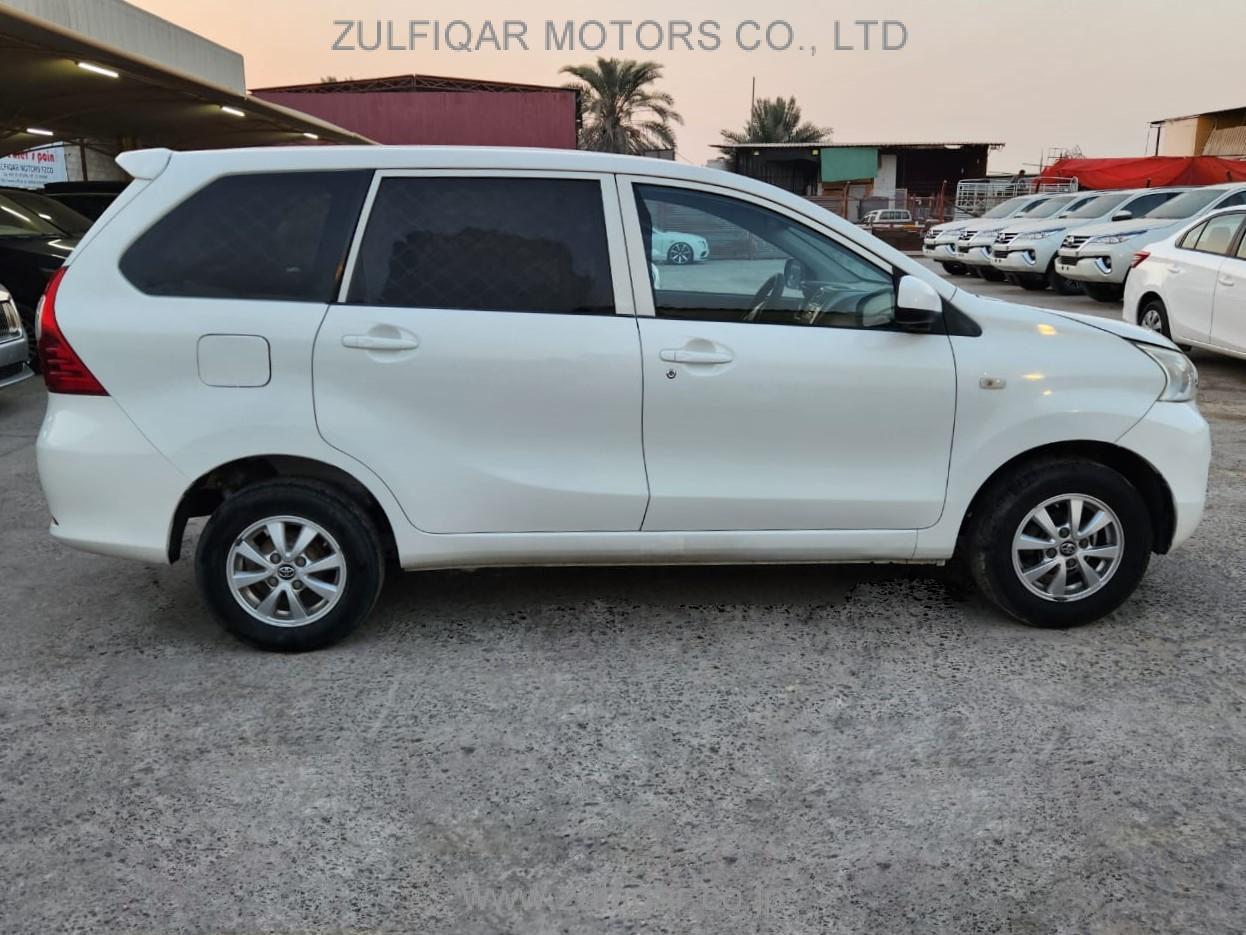 TOYOTA AVANZA 2018 Image 8