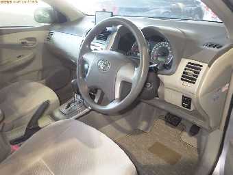 TOYOTA COROLLA AXIO 2011 Image 3