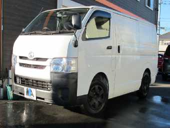 TOYOTA HIACE 2015 Image 1