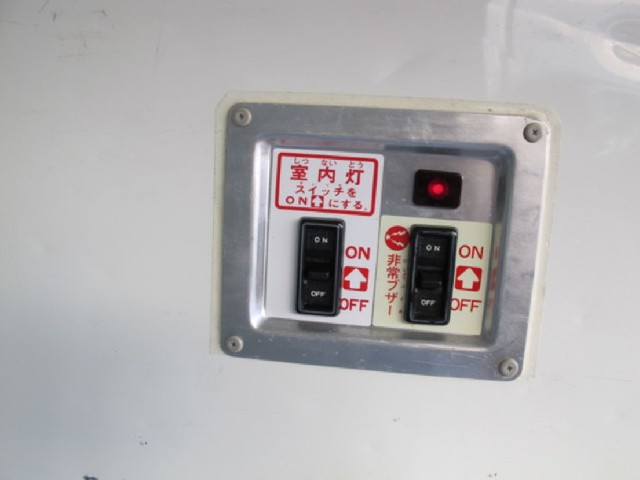 TOYOTA HIACE 2015 Image 23