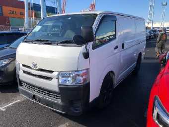 TOYOTA HIACE 2015 Image 21