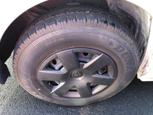 TOYOTA HIACE 2015 Image 30