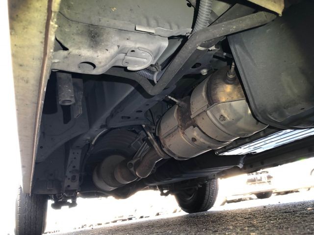 TOYOTA HIACE 2015 Image 48