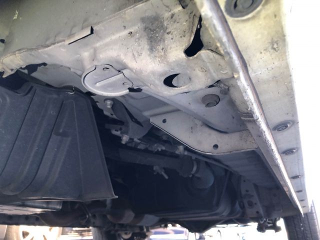 TOYOTA HIACE 2015 Image 50