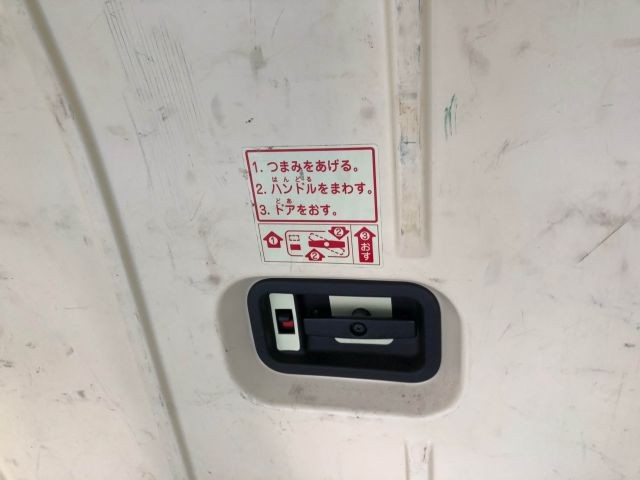 TOYOTA HIACE 2015 Image 53