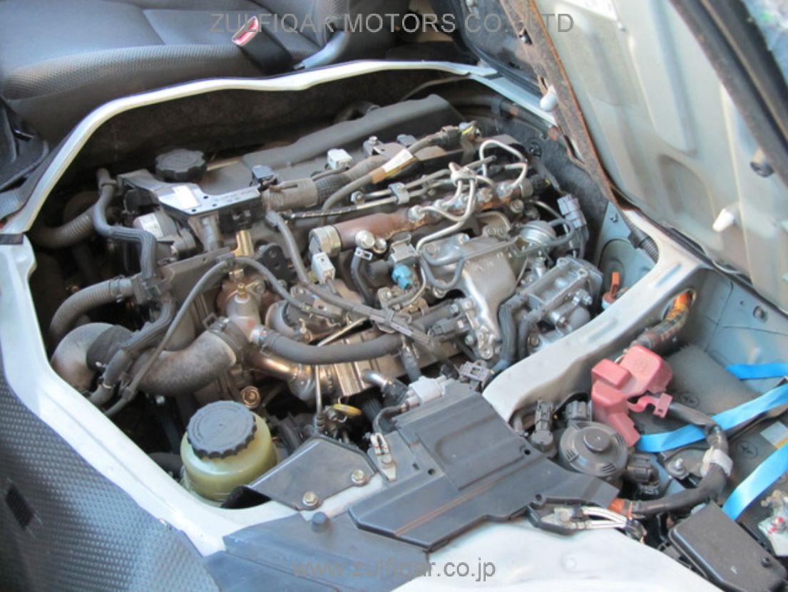 TOYOTA HIACE 2015 Image 8